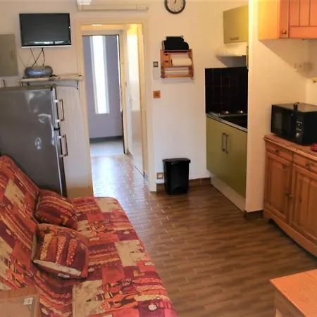 19, Héliopolis Fgh Au Village Naturiste * Agde